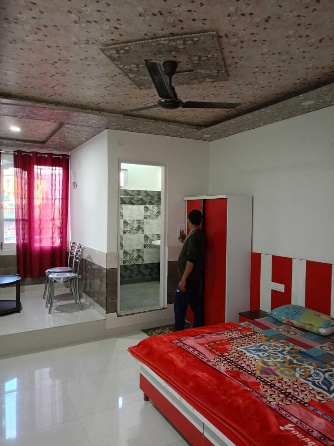 Hotel O Parmar Palace 马恩迪 外观 照片
